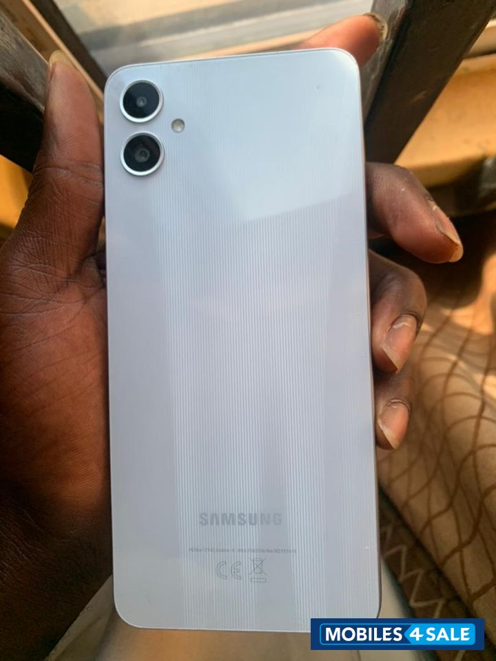 White Samsung A05 White Samsung A05