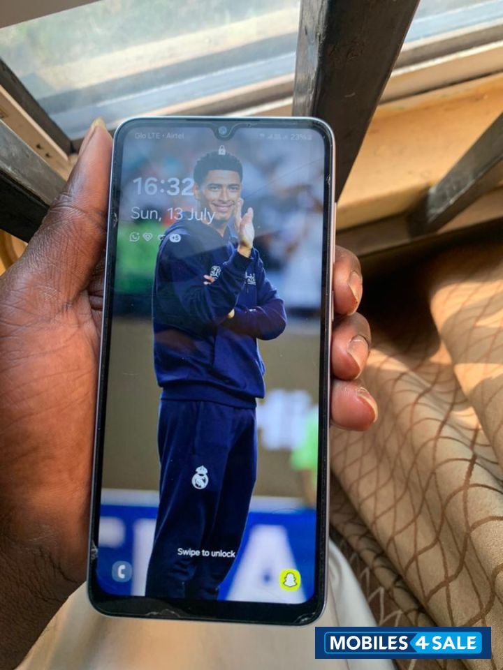 White Samsung A05 White Samsung A05