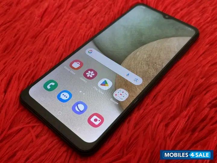 Samsung A12