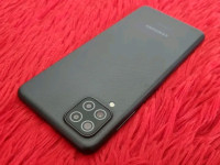Samsung A12