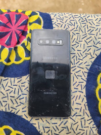 Samsung Galaxy S10