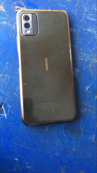 Nokia C32