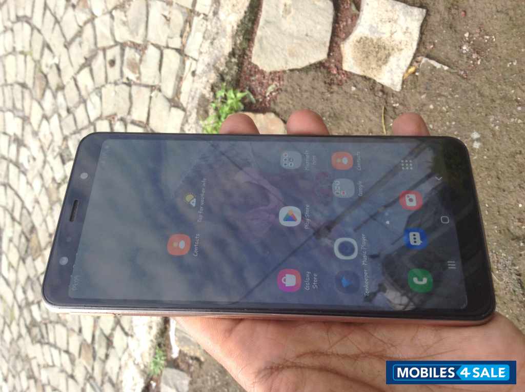 Samsung A7 128/4 Samsung A7 128/4