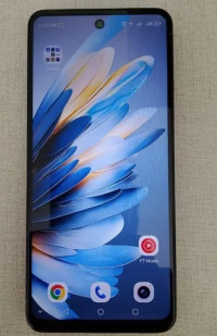 Nubia V60 Design