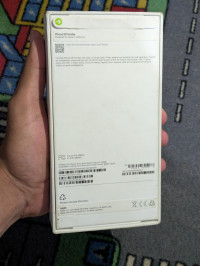 Desert Titanium Iphone 16 pro max