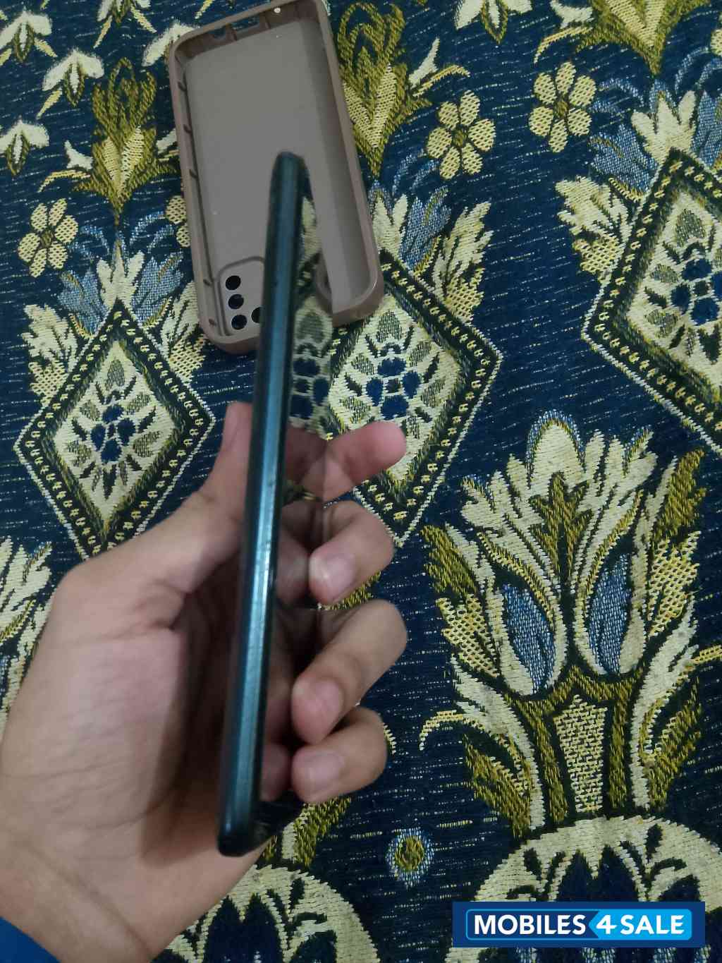 Blue Realme Hot 9 Play Blue Realme Hot 9 Play