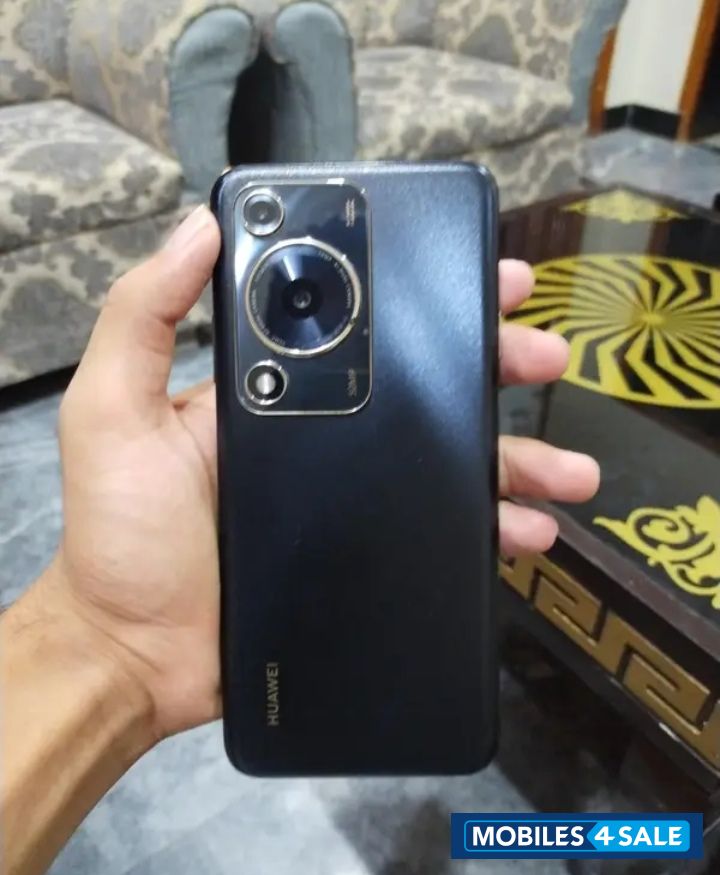 HUAWEI Huawei Nova Y72