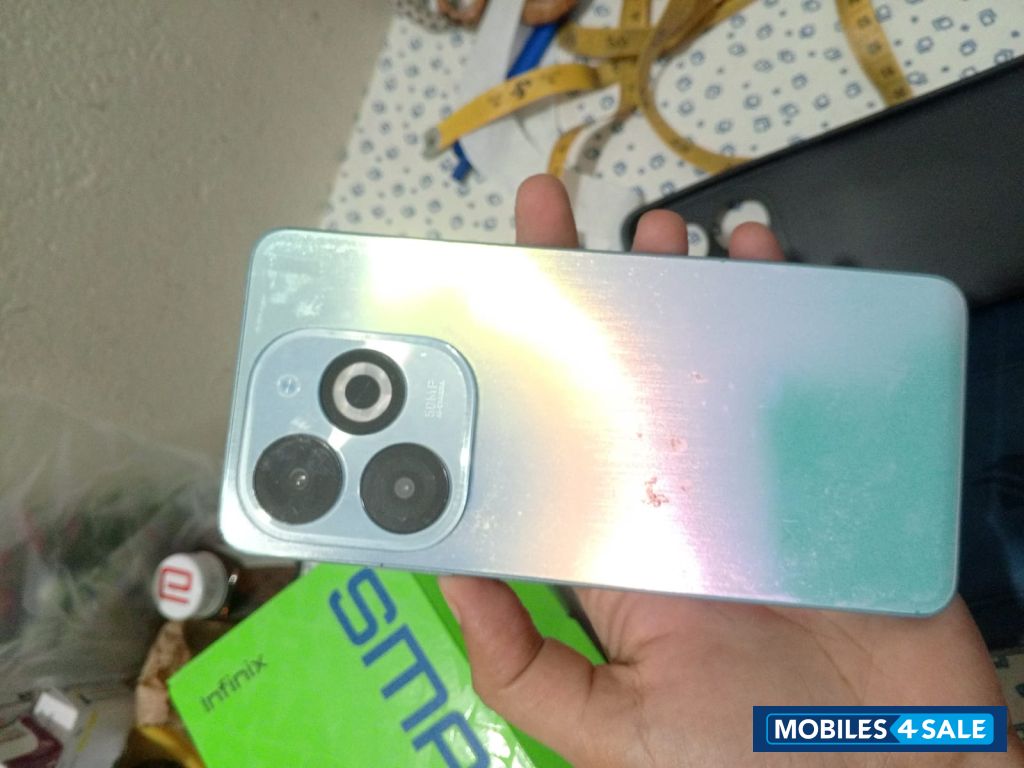 Infinix Smart 8 pro