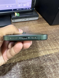 Green apple iphone iphone 13