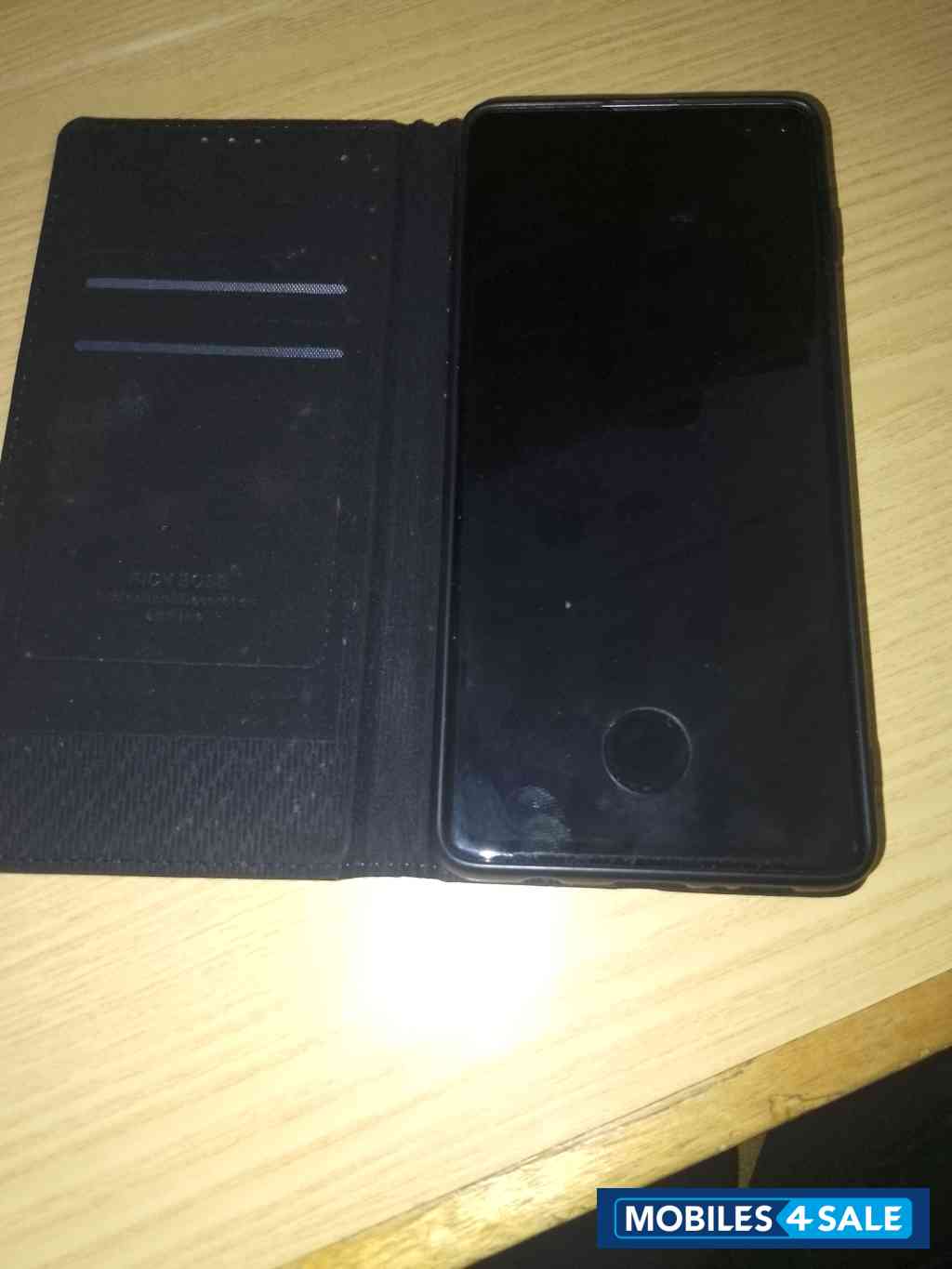 Samsung S10 Plus SM-G975NZWAKOO